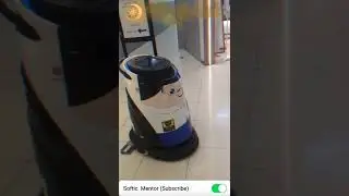 Robot Cleaner Attitude at Thailand Airport