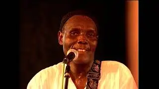 Oliver Mtukudzi - Tozeza (Live)