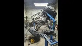 Багги монстр на 300 сил.