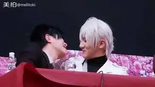 Baozi hana do picky kiss at Japan weekend Barcelona by mellitoki