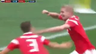 First goal Rusia Vs Saudi Arabia 1-0 Yuri Gazinskiy