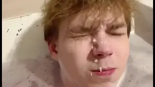 ГАЕЧКА СКВИРТАНУЛА НА СТРОГО