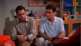 2 homens e meio - Charlie imitando Judith