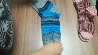 Последние носки  в этом сезоне из пряжи ализе.