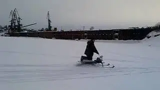 Снегоход из бензопилы дружба. Едет или нет?