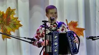 "Морошка". Исполняет Никита Ронжин.