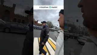 Красиво одетый человек 