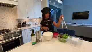 How to make a salad by 10 year old Aliya