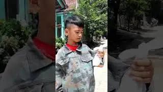 BOCIL BELUM DISURUH MAKAN SAMA AYANG - BOCIL BUCIN - 