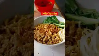 Bersama dengan GoFood, kita #BerjuangUntukIndonesia rayakan semangat UMKM!
