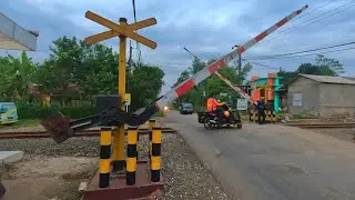 Kompilasi Perlintasan Kereta Api Luar Biasa 2