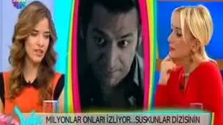 Pelin Akil Videoları