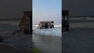 Unoccupied NC house collapses into the Atlantic thanks to Ernesto. Courtesy: Instagram @JACE_OC
