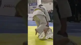 ваза-ари)