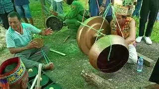 Taba' Inyum suku Dayak Tamambaloh