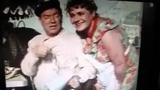 ну и дура ты, как я погляжу..