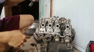 Honda CBR mc19 engine overhaul - disassembly - time lapse