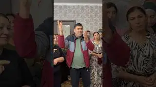 БРАТ ПРОВОЖАЕТ СЕСТРУ