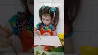 невидимые краски/Юля рисует соком лимона 