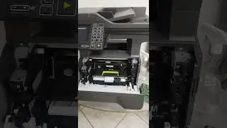como cambiar tóner impresora lexmark MX622