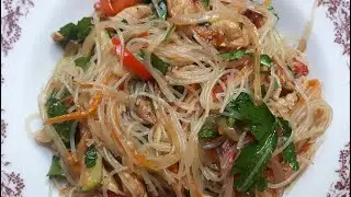 Бесподобный салат из фунчозы и курицы. Готовлю постоянно.