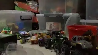 Hot Wheels Monster Trucks Burger Of Steel Unboxing!