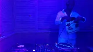 Twin Beat - Deep House Home Session 84 (Vinyl Set) Shanti Moscow Radio