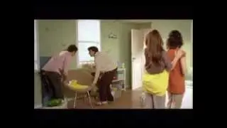 Huggies - Florencia Peña. 