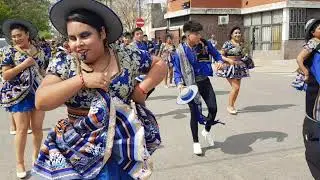 Entrada folklórica en Villa lugano bs as arg 2022