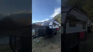 Отдых у подножия гор с домом на колесах KARSO caravans 
