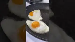Cooking Fried eggs/ Sunny-side-up 