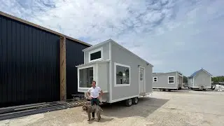 Tech Tuesday…..How are the Incred-I-boxes and the Incred-I-cottage made?? 🤔 🏡