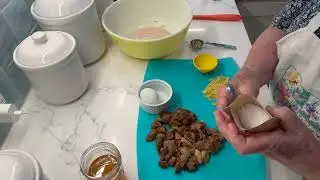 Honey Fig Greek Bread
