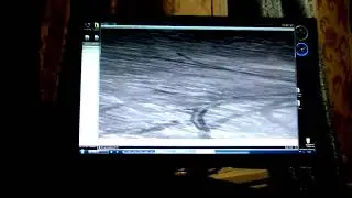 Катаем по льду делаем упражнения змейку