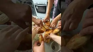 Саранча гостит у бабушки 👵🏼