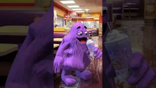 GRIMACE SHAKE DANCE 🧋😸 Happy party!