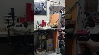 شوف دخلت كام سنتي ....بنطه ٦٠ سم سمسمه v.s #emtop #drill الاصدار ال#compact صغير بس جبااار
