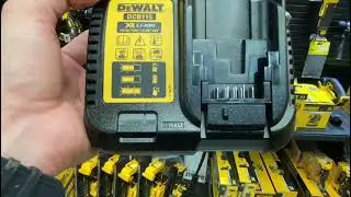 Dewalt Charger DCB115