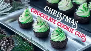 Christmas Chocolate Cookie Cups - Chocolate Pistachio Cookie Cups