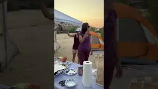 Gia đình đi cắm trại ở San Mateo Campground, kề bên căn cứ quân sự lởn (family camping) 