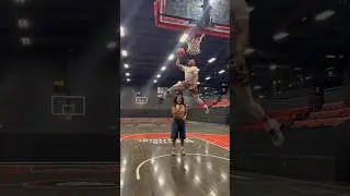 I JUMPED OVER MY GIRLFRIEND😳