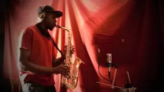 Adele - Set Fire To The Rain (Mr. VSax Cover)