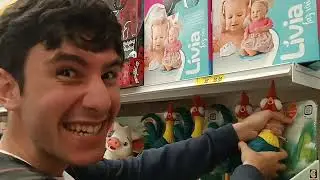 Dois palhaço no shopping