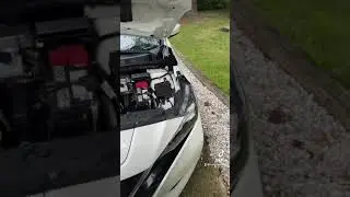 Under the hood of a Tesla vs a Nissan Leaf