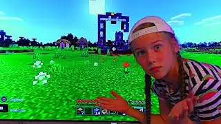 Майнкрафт. Как нижний мир оказался в лесу? Minecraft. How did the lower world end up in the forest?