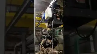 Гидростанция в работе