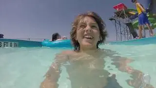 CRAZY WATERPARK!!!