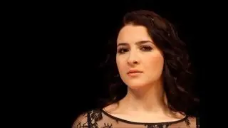 Ezgi Köker  - Sade  - Ay Doğarken Gecelerden