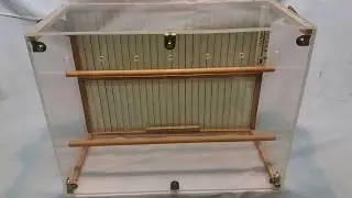 Клетка для птиц.Аквариум для демонстрации и транспортировки