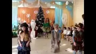 Танец Кикиморы и бабок ежек